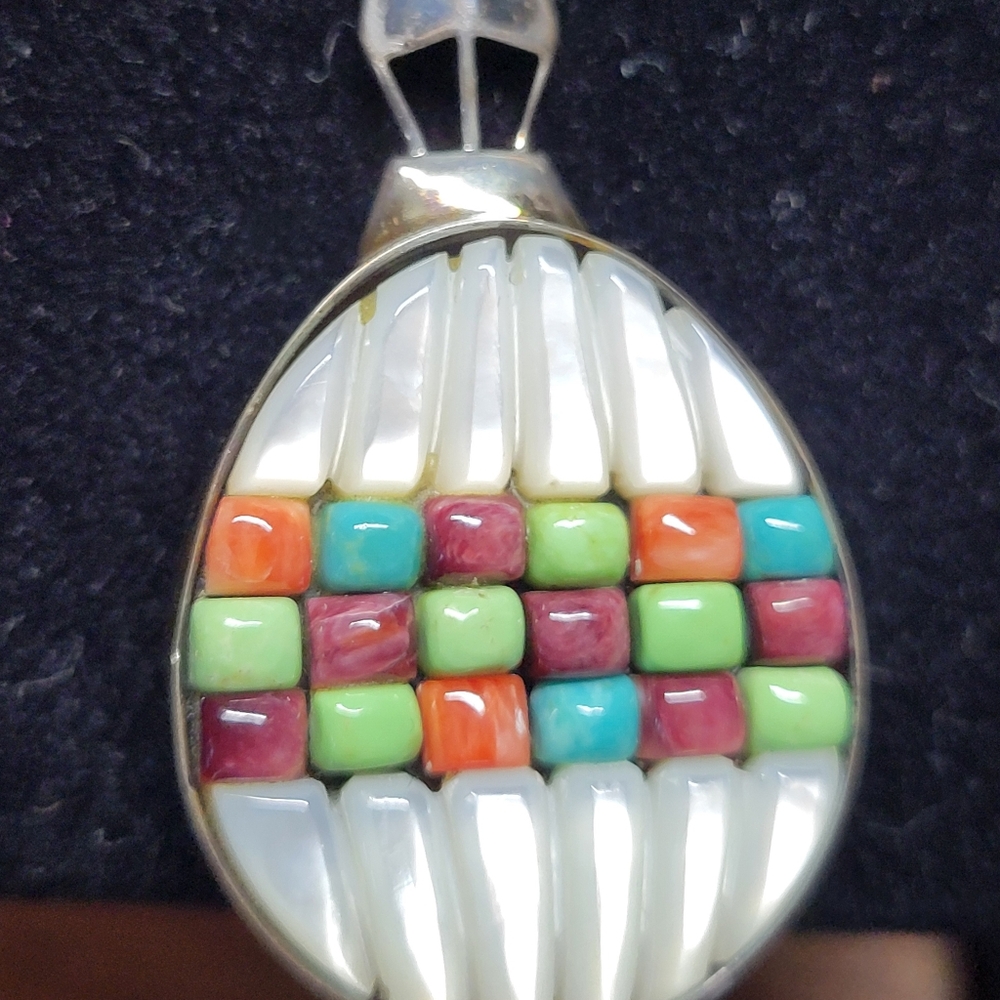 Multicolor Inlay Hot Air Balloon Vintage Pendant - Colorful Tile Design - Picture 4 of 4